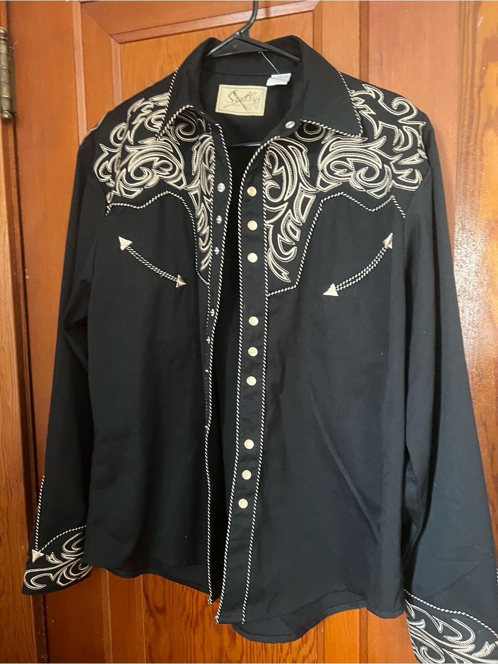 Scully Black Western Snap Shirt with Cream Embroidery